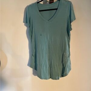 Latched Mama top size medium